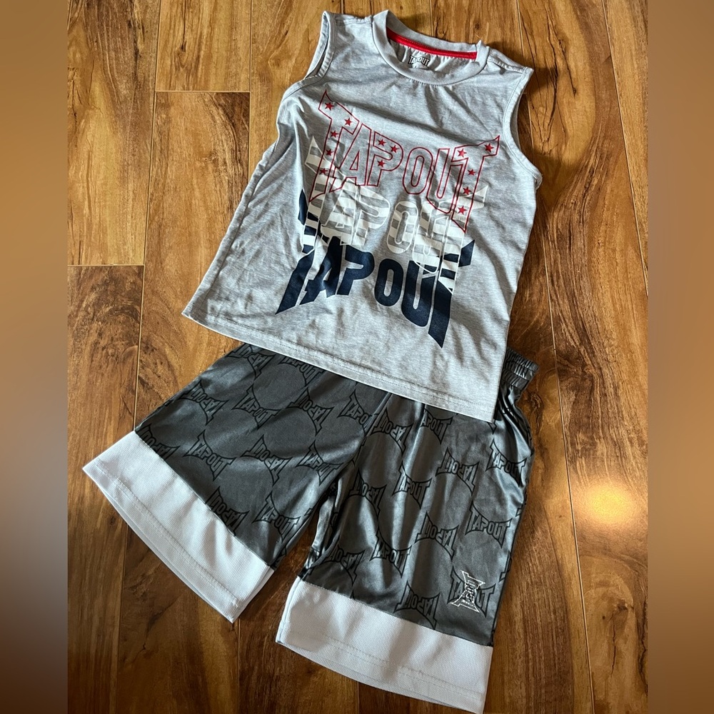Tapout Gray and White Athletic Set